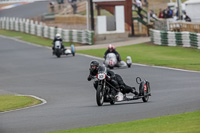 Vintage-motorcycle-club;eventdigitalimages;mallory-park;mallory-park-trackday-photographs;no-limits-trackdays;peter-wileman-photography;trackday-digital-images;trackday-photos;vmcc-festival-1000-bikes-photographs